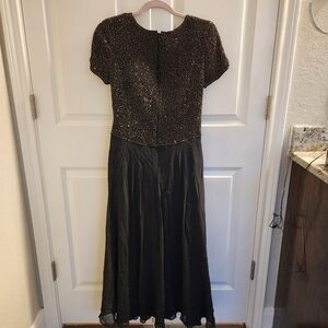 Vintage Bieff Basix Black Silk Short Sleeve Retro gold Beaded Midi  Dress 6